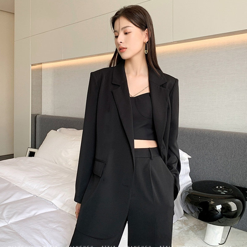 Versatile Classy Commuter Blazer For Petite Women