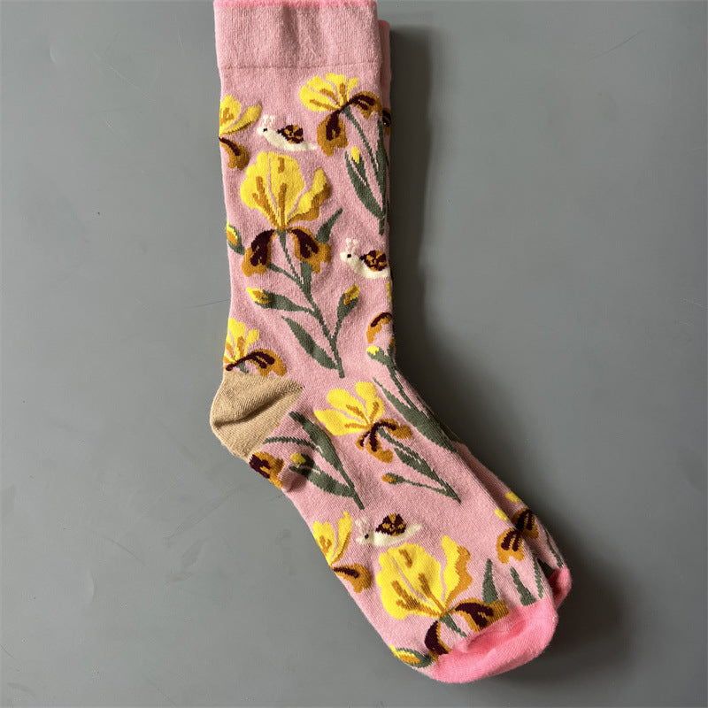 Retro-style Fun Mid-calf Socks For Men And Women