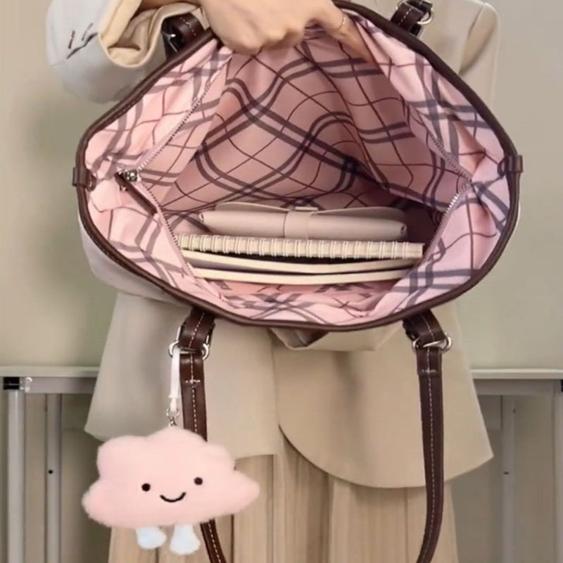 High-end Stylish Versatile Large-capacity Single-shoulder Bag For Class And Commuting