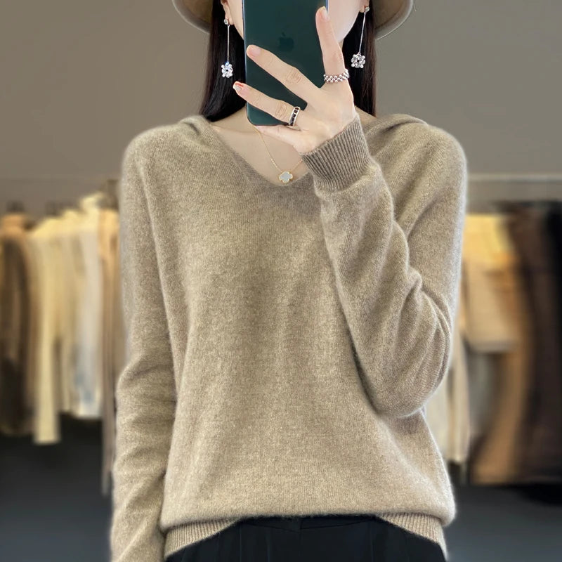 Autumn/Winter New 100% Merino Wool Women's Hooded Sweater Jumper Fashion Warm Sweater Women's Solid Color Solid Knit Soft Top
